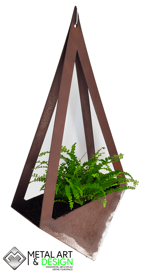 Diamond hanging planter