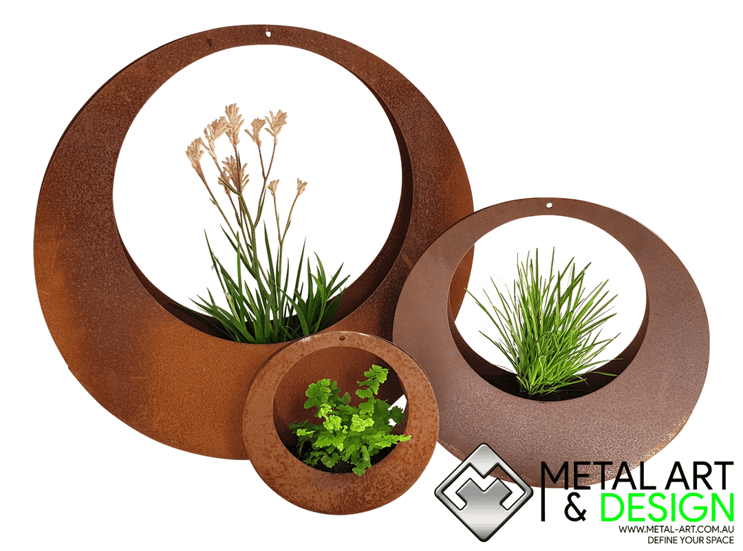 Circle hanging planter